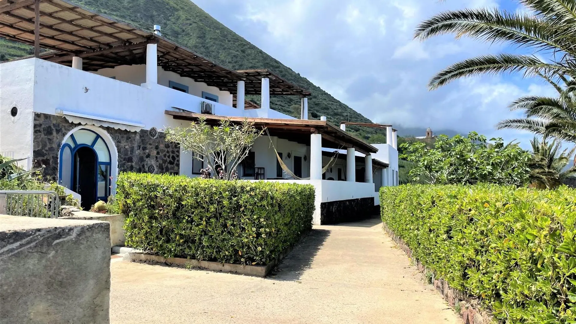 Le Case Di Eolo Malfa  Tatil Evi